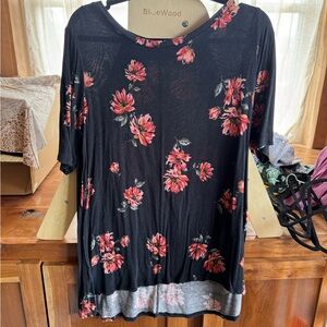 Women's Floral Black Top